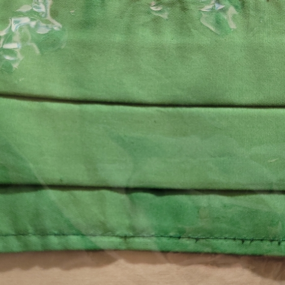 Mask - Picture 2 of 2